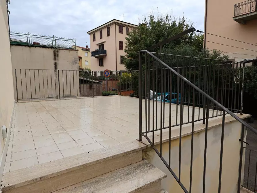 Immagine 13 di Appartamento in vendita  a Poggibonsi