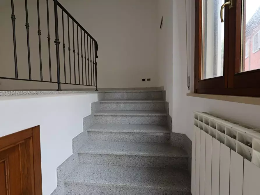 Immagine 2 di Appartamento in vendita  a Poggibonsi