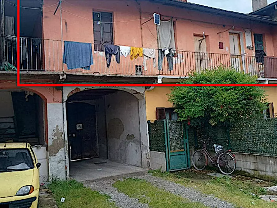 Immagine 2 di Appartamento in vendita  a Buscate