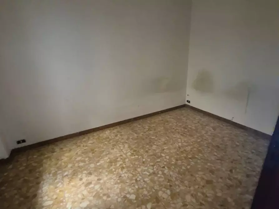 Immagine 6 di Appartamento in vendita  a Siena