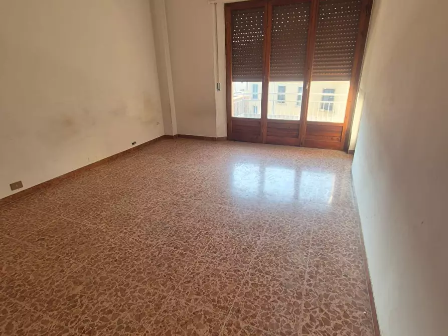 Immagine 8 di Appartamento in vendita  a Siena