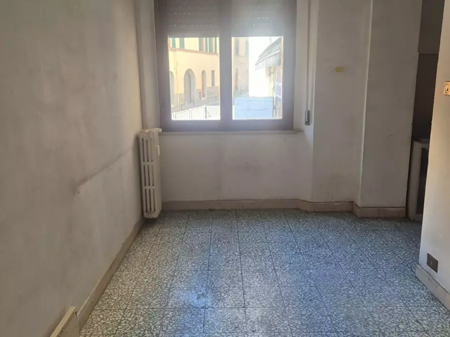 Immagine 25 di Appartamento in vendita  a Siena