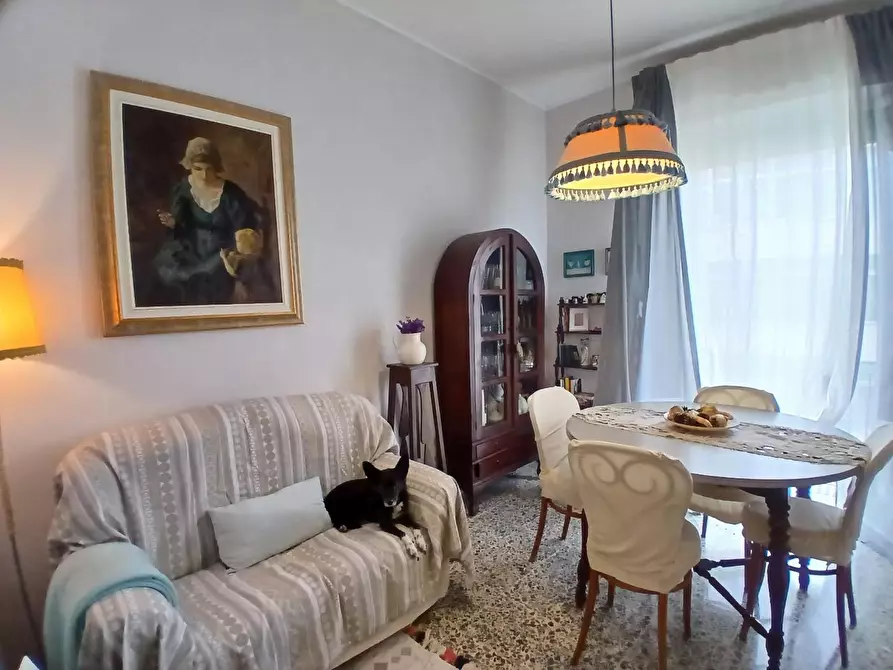 Immagine 2 di Appartamento in vendita  a Livorno