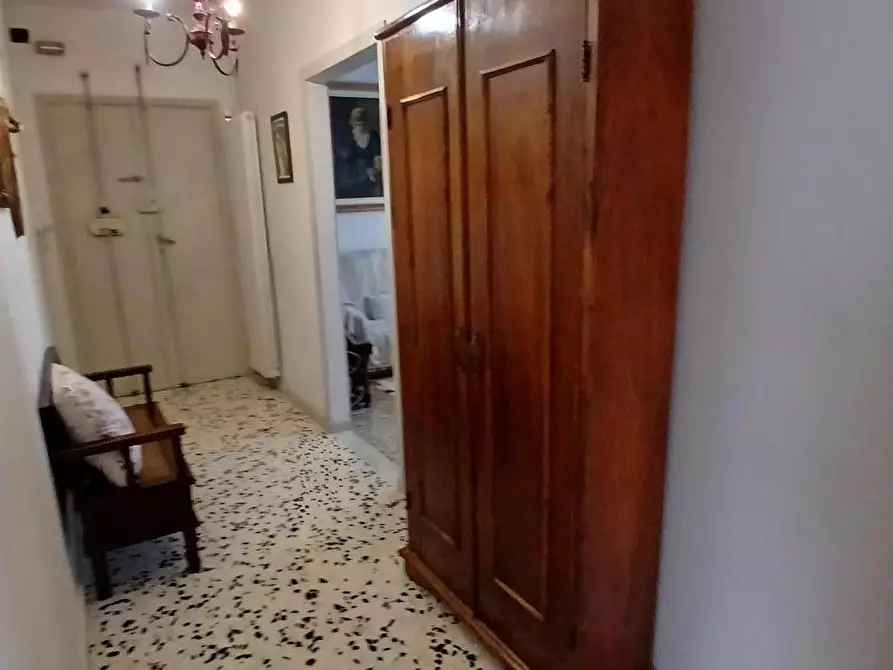 Immagine 18 di Appartamento in vendita  a Livorno