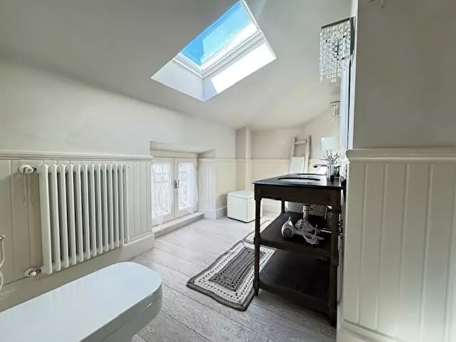 Immagine 17 di Villa in affitto  a Forte Dei Marmi