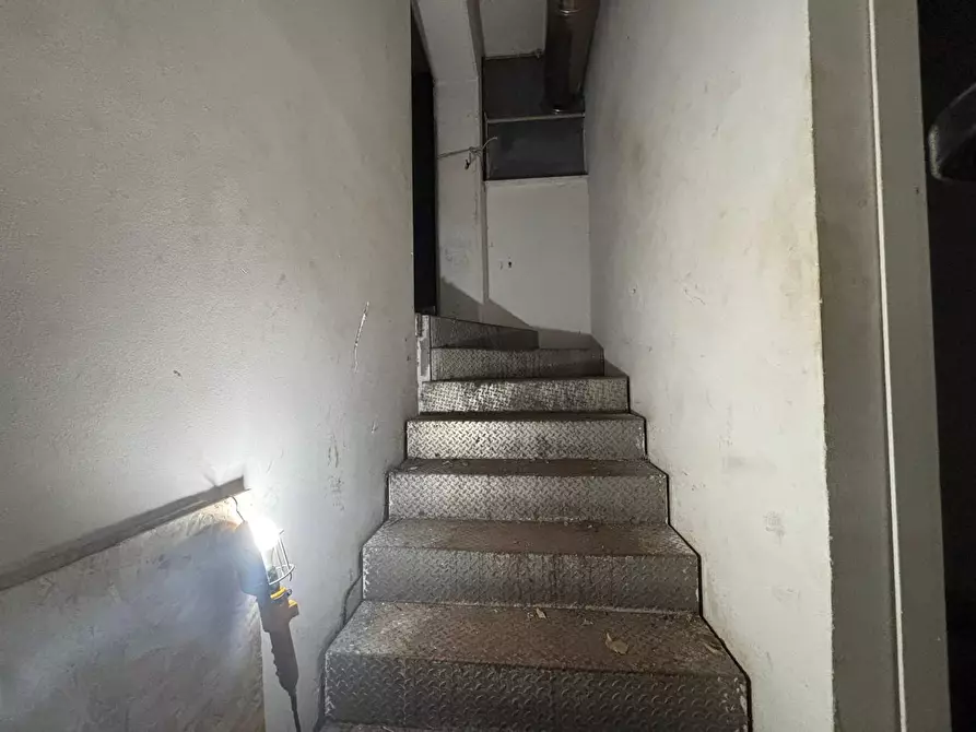 Immagine 3 di Laboratorio in affitto  a Roma