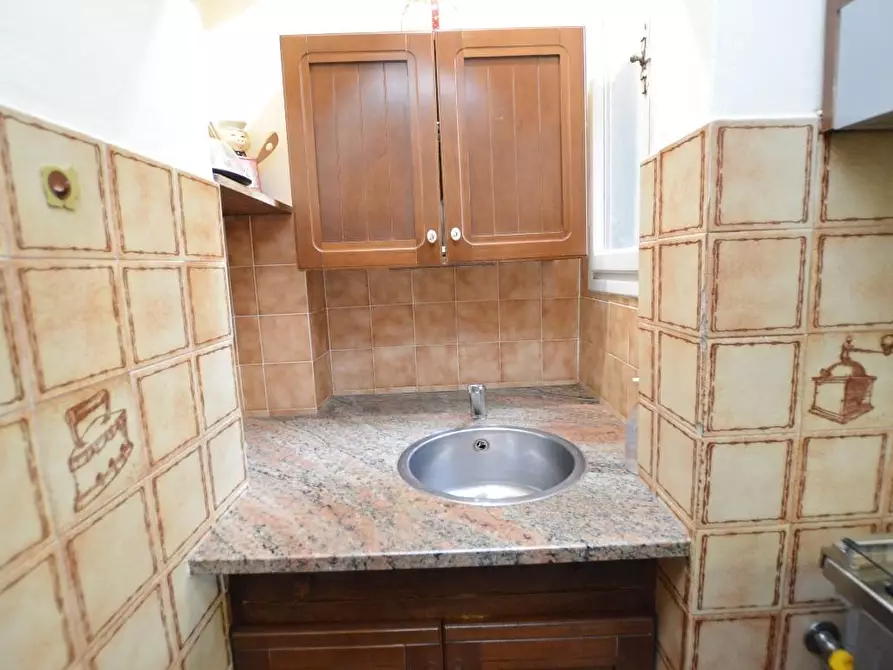 Immagine 6 di Terratetto in vendita  a Lucca