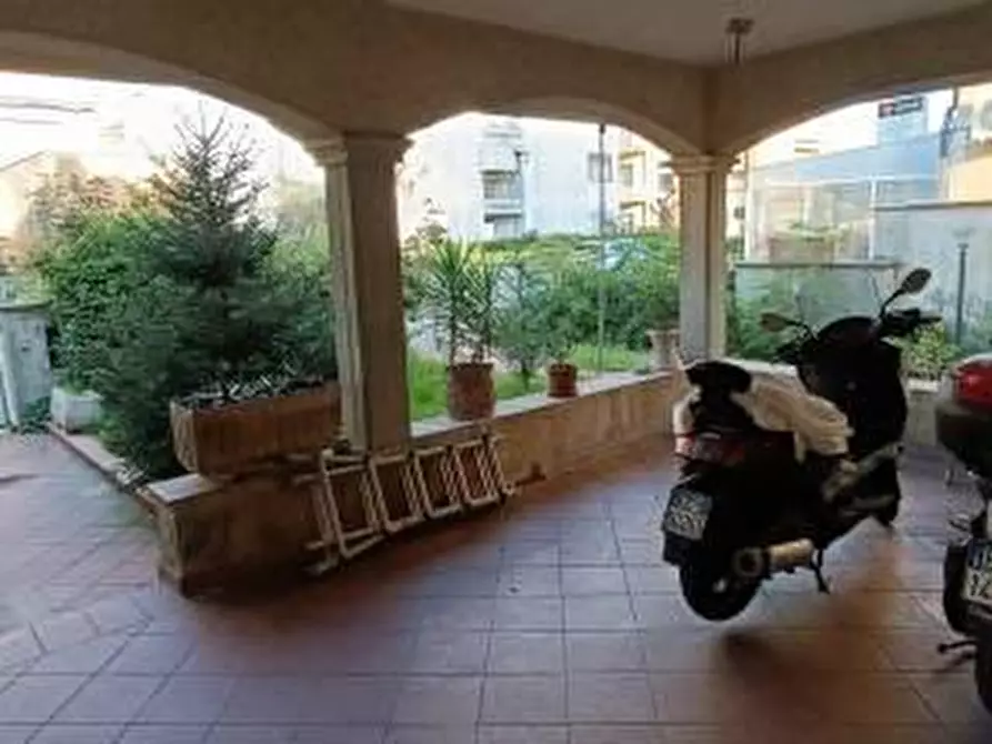 Immagine 4 di Casa bifamiliare in vendita  a Viareggio