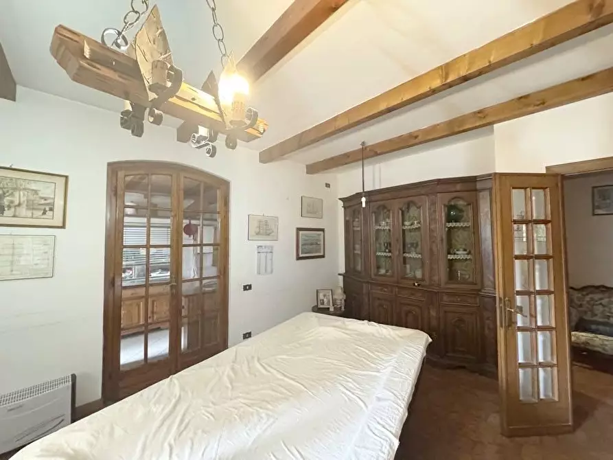 Immagine 36 di Casa bifamiliare in vendita  a Viareggio