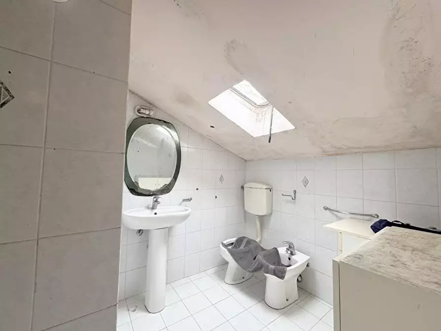 Immagine 14 di Casa bifamiliare in vendita  a Viareggio