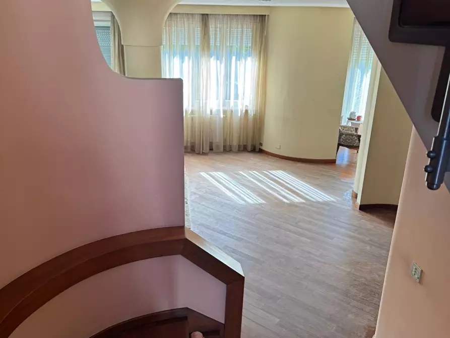 Immagine 19 di Villa in vendita  a Empoli