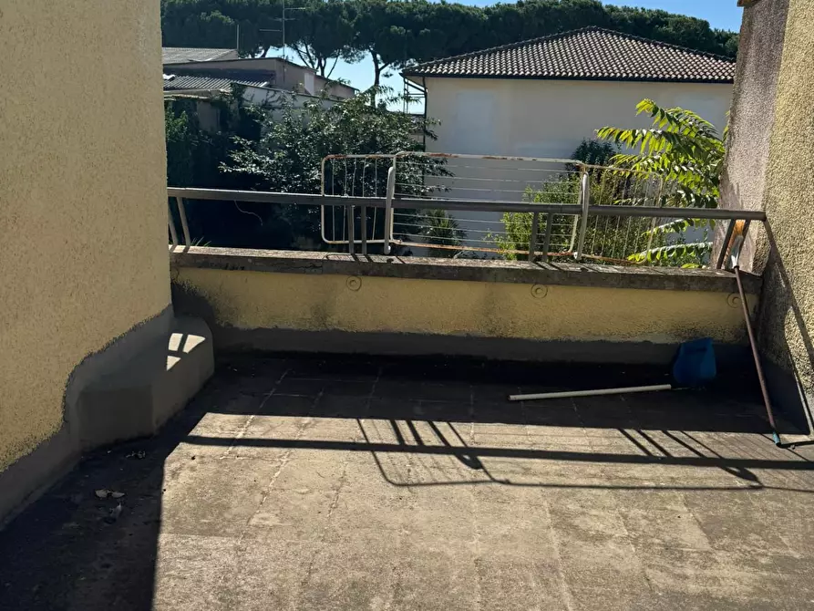 Immagine 34 di Villa in vendita  a Empoli