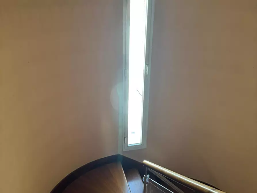 Immagine 44 di Villa in vendita  a Empoli