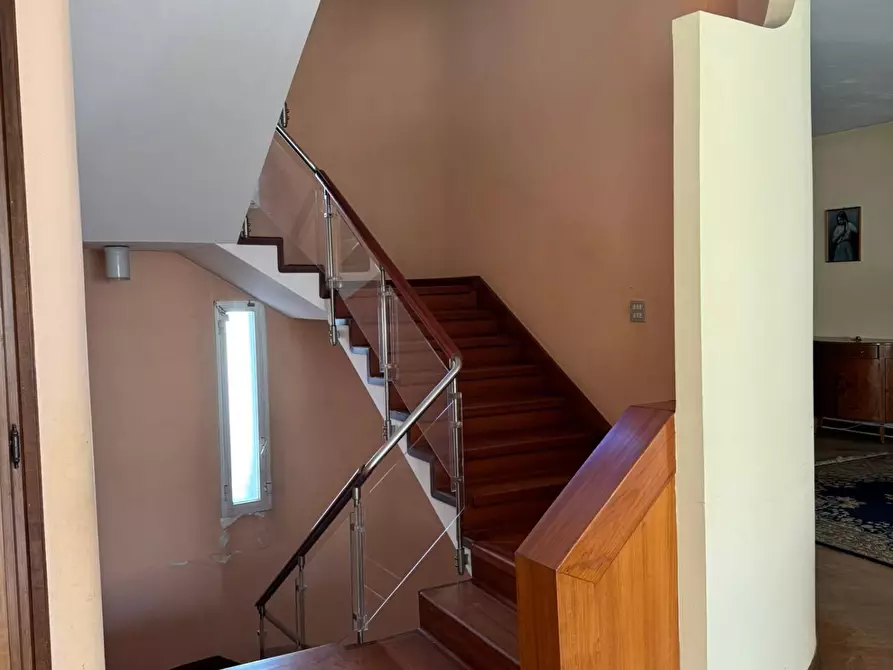 Immagine 13 di Villa in vendita  a Empoli