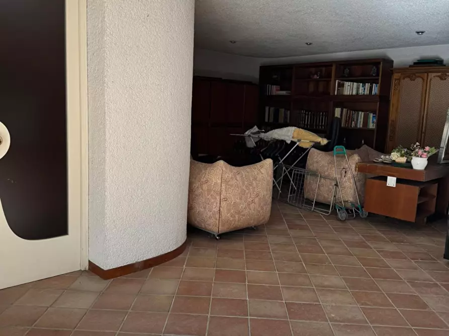 Immagine 50 di Villa in vendita  a Empoli