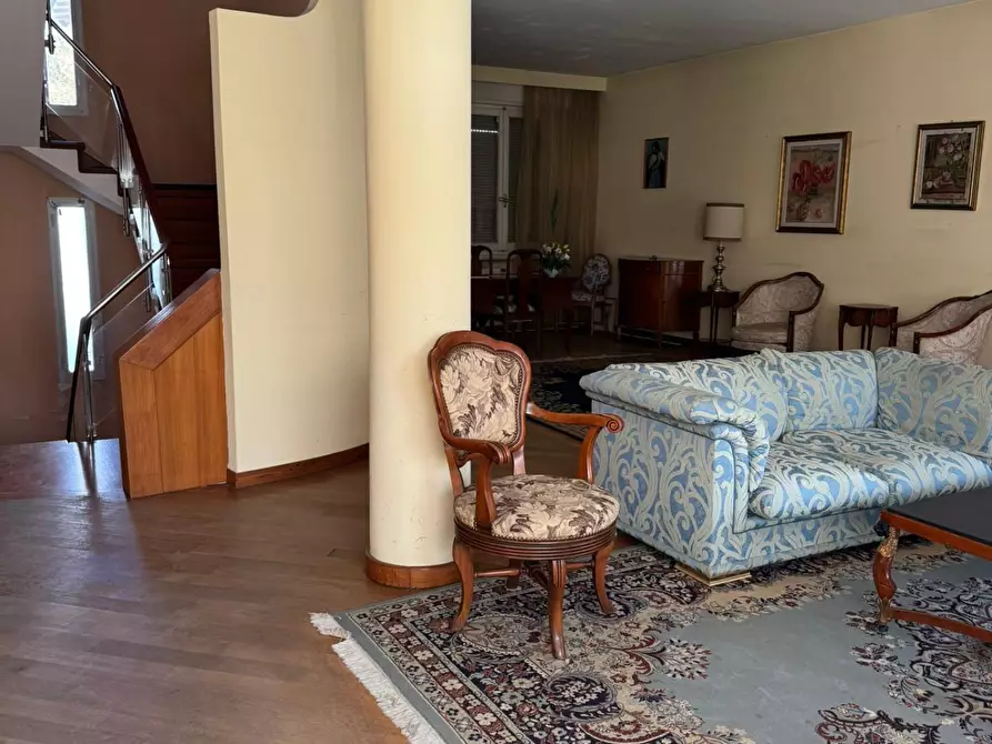 Immagine 14 di Villa in vendita  a Empoli