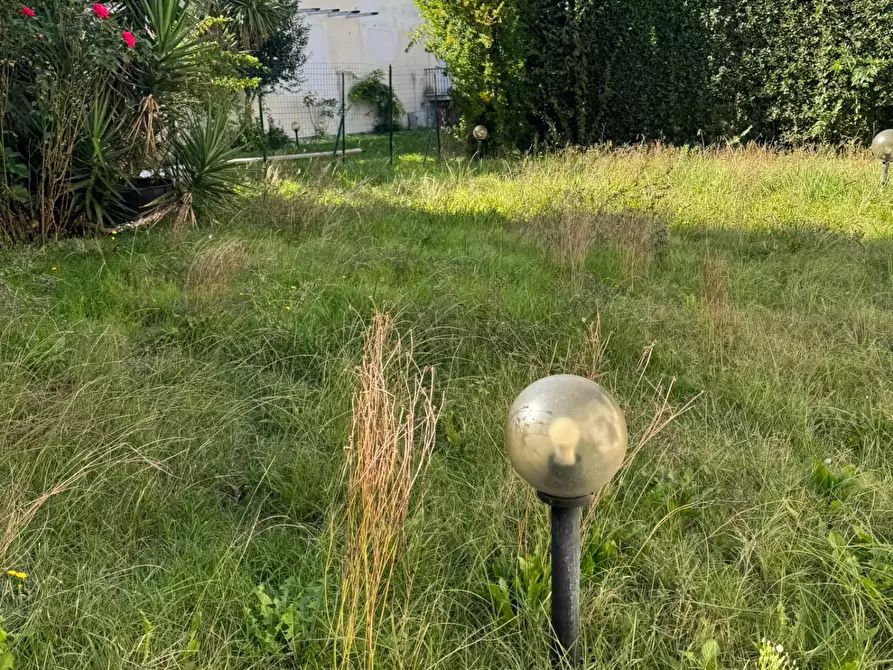 Immagine 59 di Villa in vendita  a Empoli