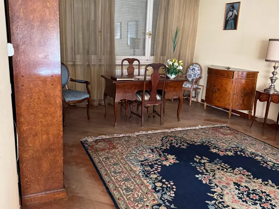 Immagine 3 di Villa in vendita  a Empoli