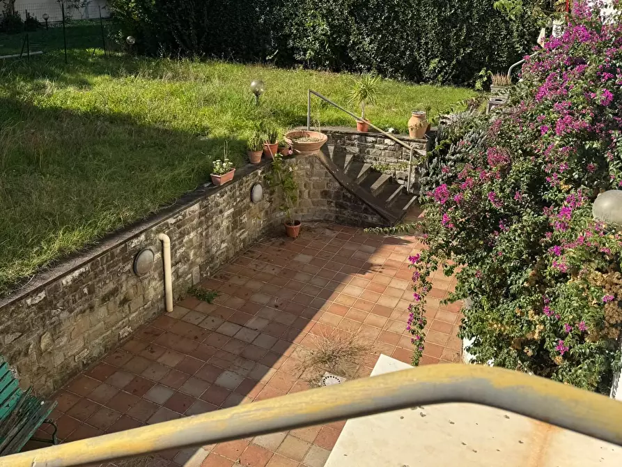 Immagine 54 di Villa in vendita  a Empoli