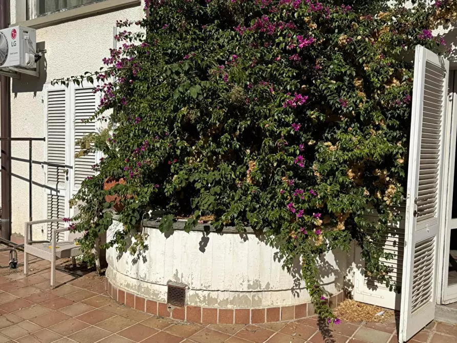 Immagine 62 di Villa in vendita  a Empoli