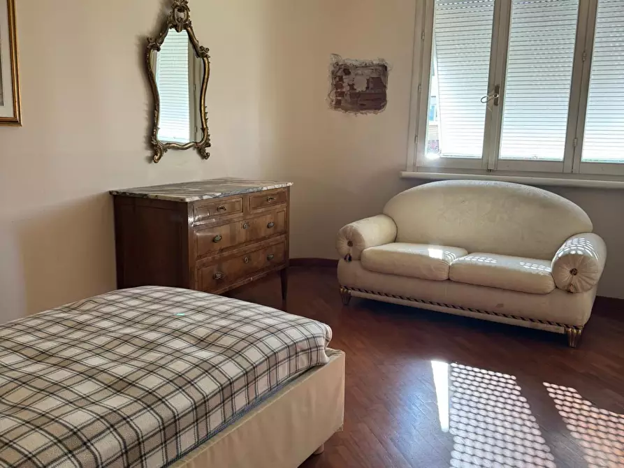 Immagine 32 di Villa in vendita  a Empoli