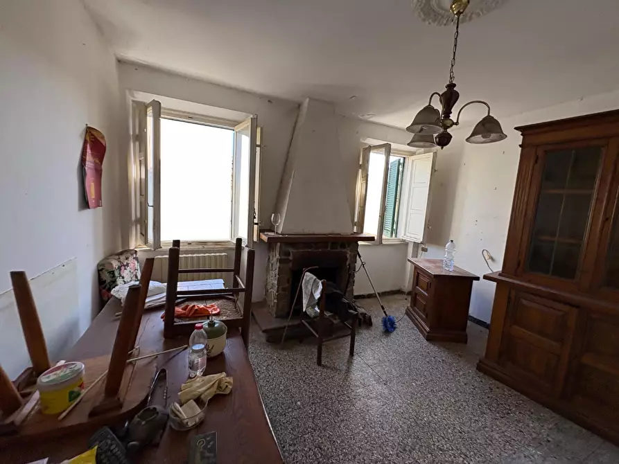 Immagine 2 di Appartamento in vendita  a Lucca