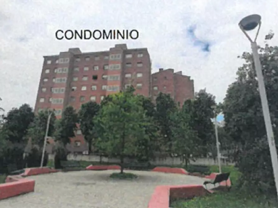 Immagine 1 di Appartamento in vendita  a Milano