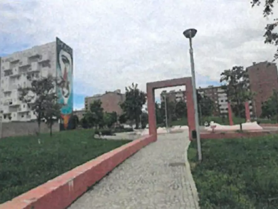 Immagine 8 di Appartamento in vendita  a Milano