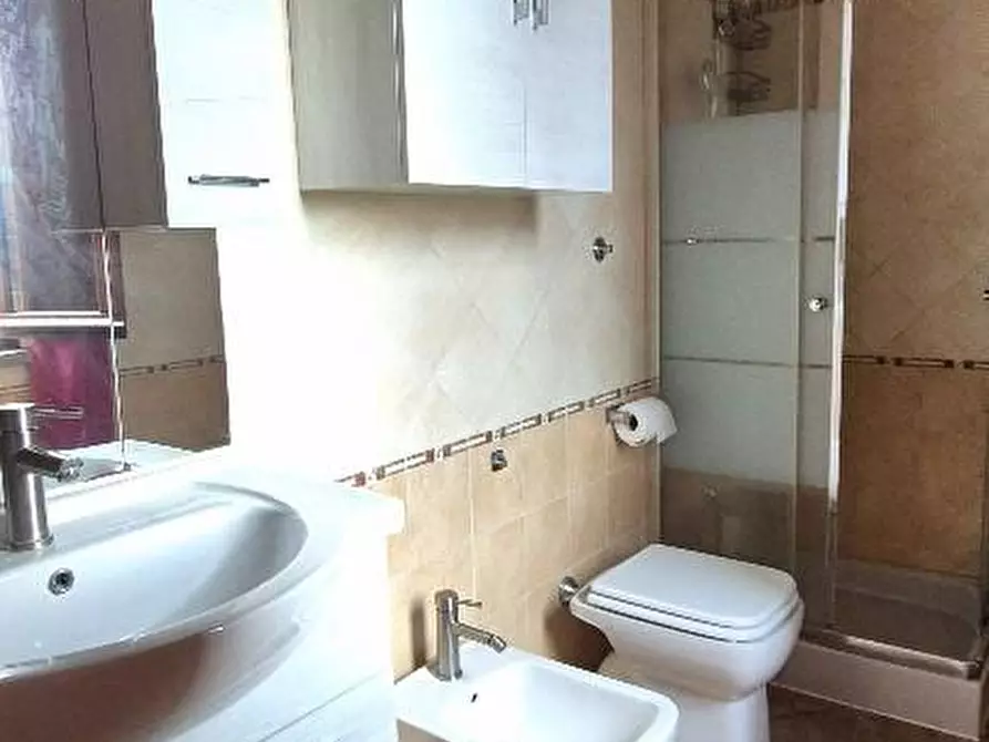 Immagine 15 di Appartamento in vendita  a Cascina