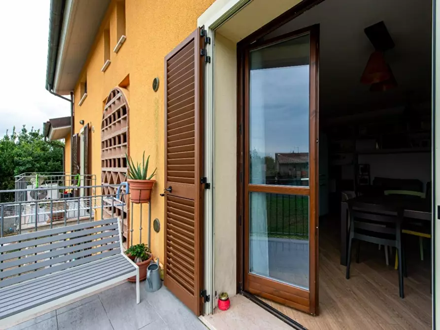 Immagine 18 di Appartamento in vendita  a San Giuliano Terme