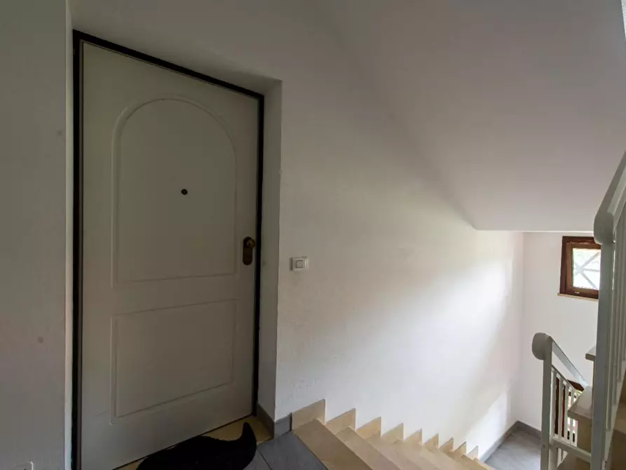 Immagine 3 di Appartamento in vendita  a San Giuliano Terme