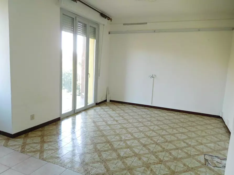 Immagine 2 di Appartamento in vendita  a Pisa