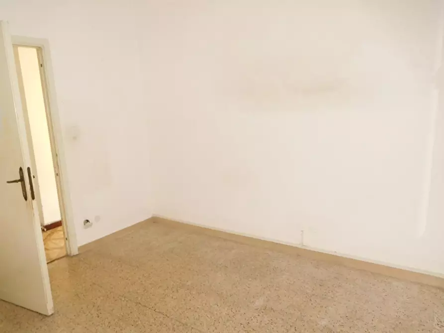 Immagine 9 di Appartamento in vendita  a Pisa