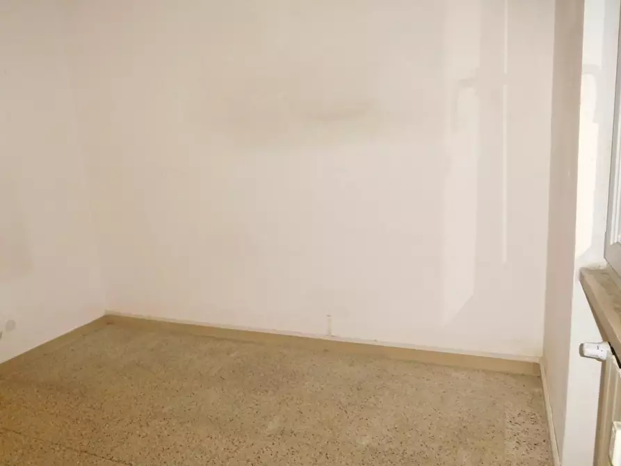 Immagine 10 di Appartamento in vendita  a Pisa