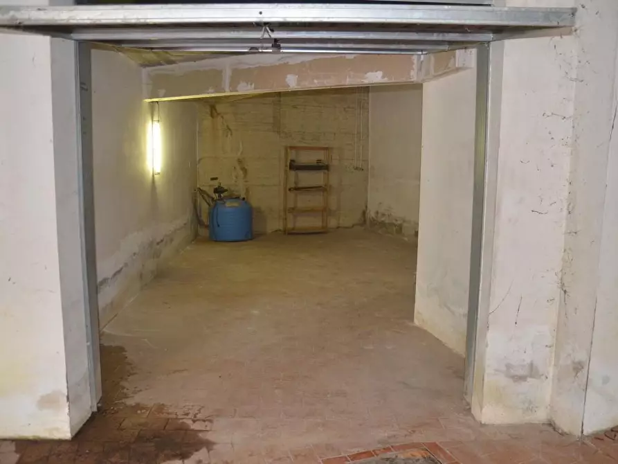 Immagine 8 di Appartamento in vendita  a Monticiano