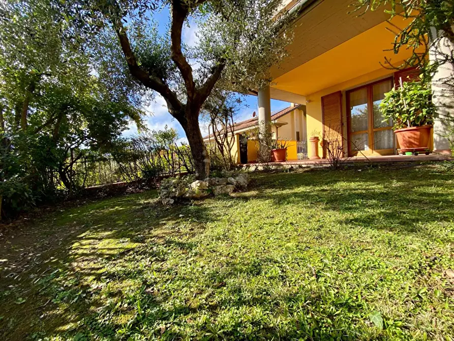 Immagine 29 di Casa bifamiliare in vendita  a Poggio A Caiano