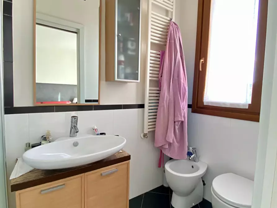 Immagine 9 di Casa bifamiliare in vendita  a Poggio A Caiano