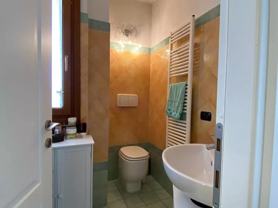 Immagine 5 di Casa bifamiliare in vendita  a Poggio A Caiano