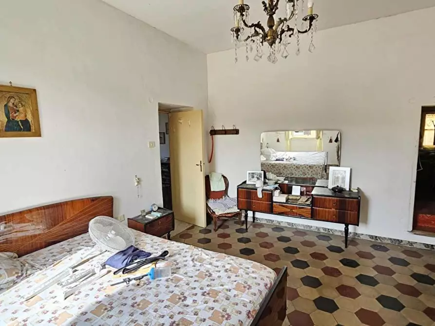 Immagine 14 di Appartamento in vendita  a Massa