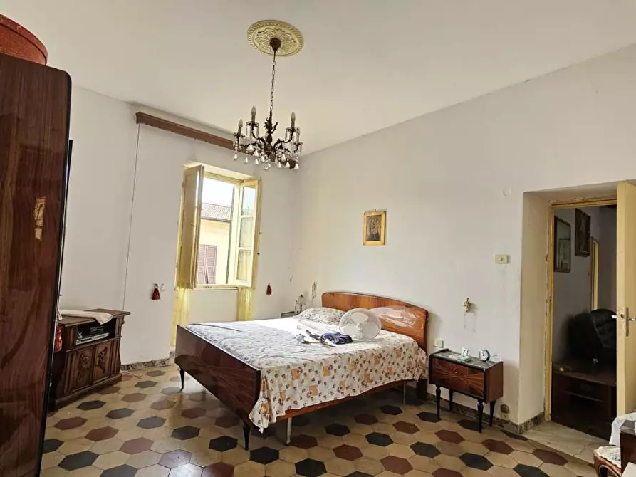 Immagine 13 di Appartamento in vendita  a Massa