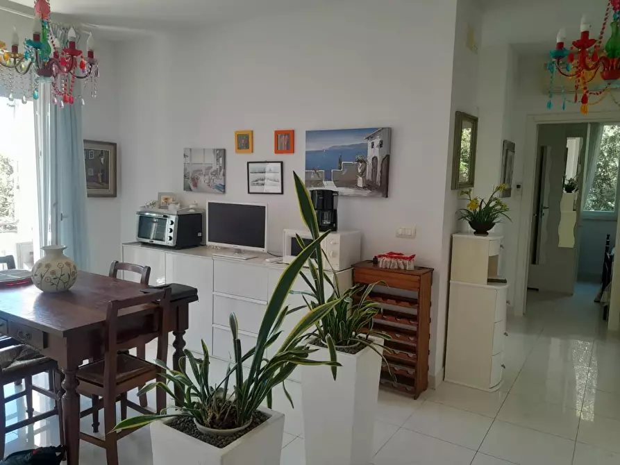 Immagine 5 di Appartamento in vendita  a Livorno