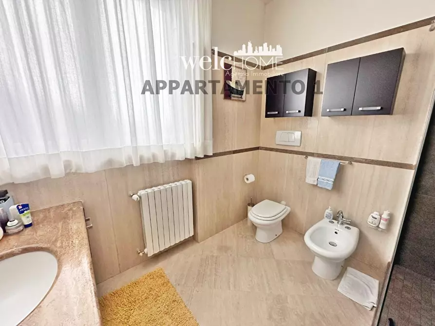 Immagine 15 di Appartamento in vendita  a Campi Bisenzio