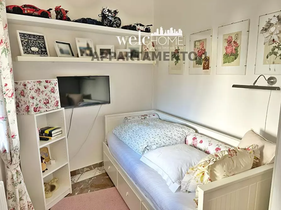 Immagine 14 di Appartamento in vendita  a Campi Bisenzio