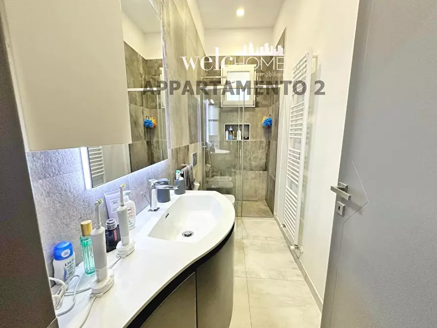 Immagine 59 di Appartamento in vendita  a Campi Bisenzio