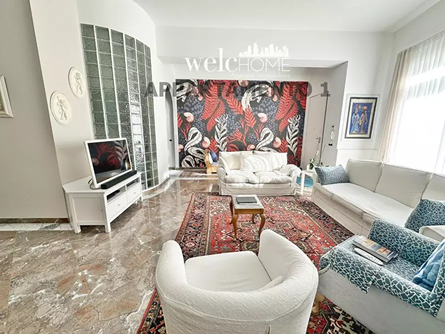 Immagine 42 di Appartamento in vendita  a Campi Bisenzio