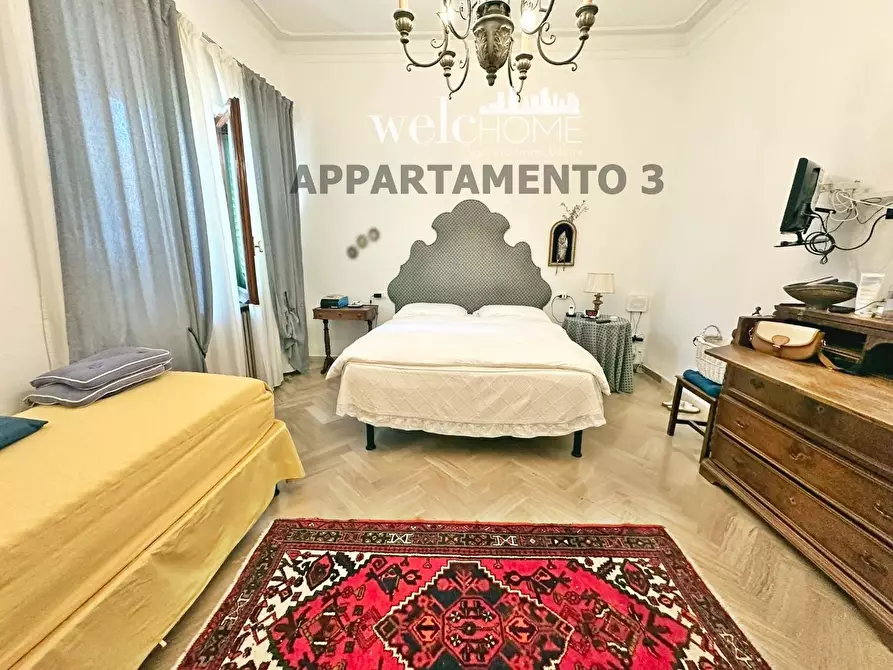 Immagine 35 di Appartamento in vendita  a Campi Bisenzio