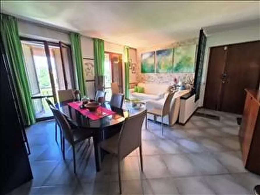 Immagine 3 di Appartamento in vendita  a Siena