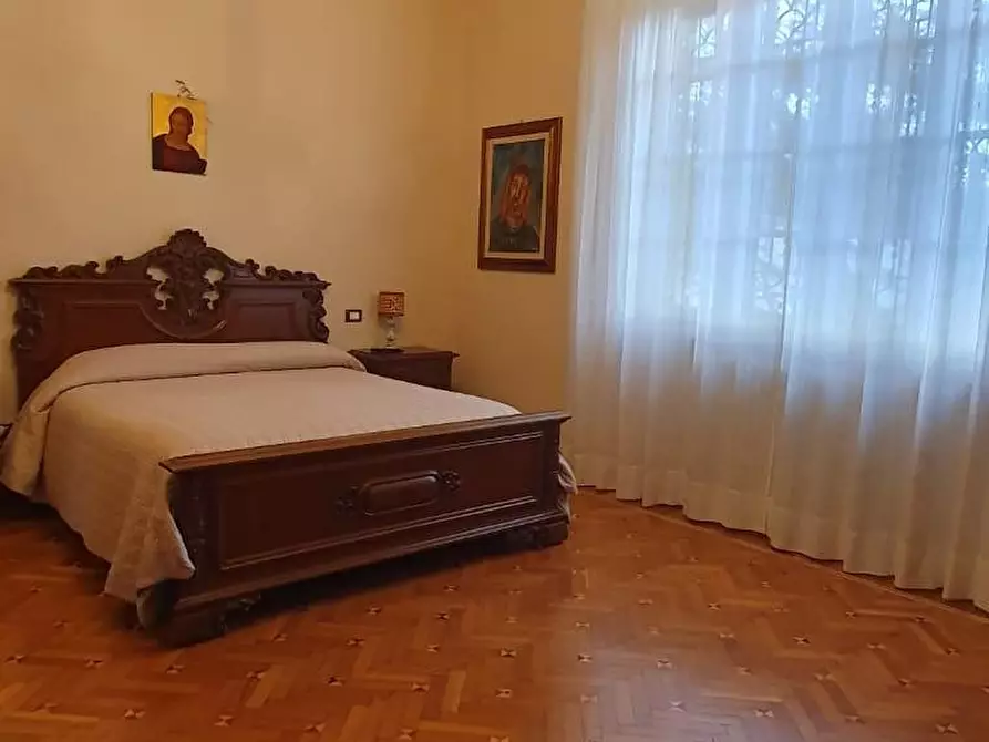 Immagine 56 di Villa in vendita  a Altopascio