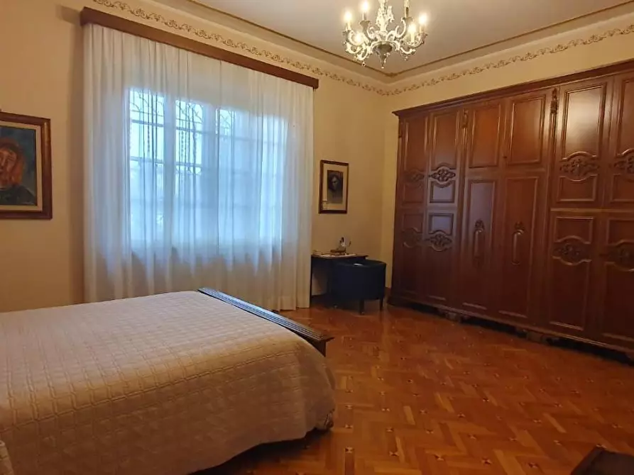 Immagine 20 di Villa in vendita  a Altopascio