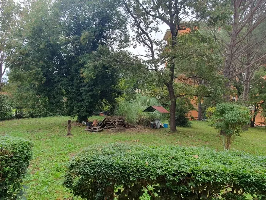 Immagine 28 di Villa in vendita  a Altopascio